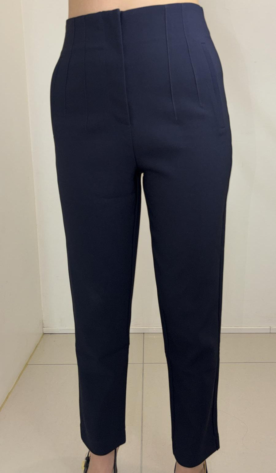 Pantalon coupe cigarette