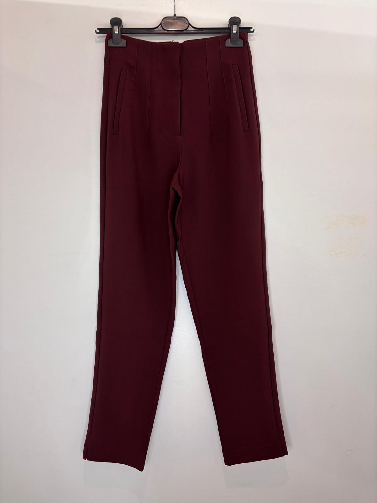 Pantalon coupe cigarette