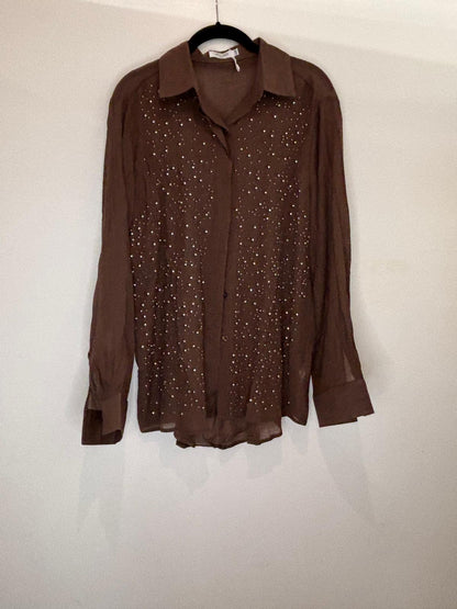 Chemise transparente à strass