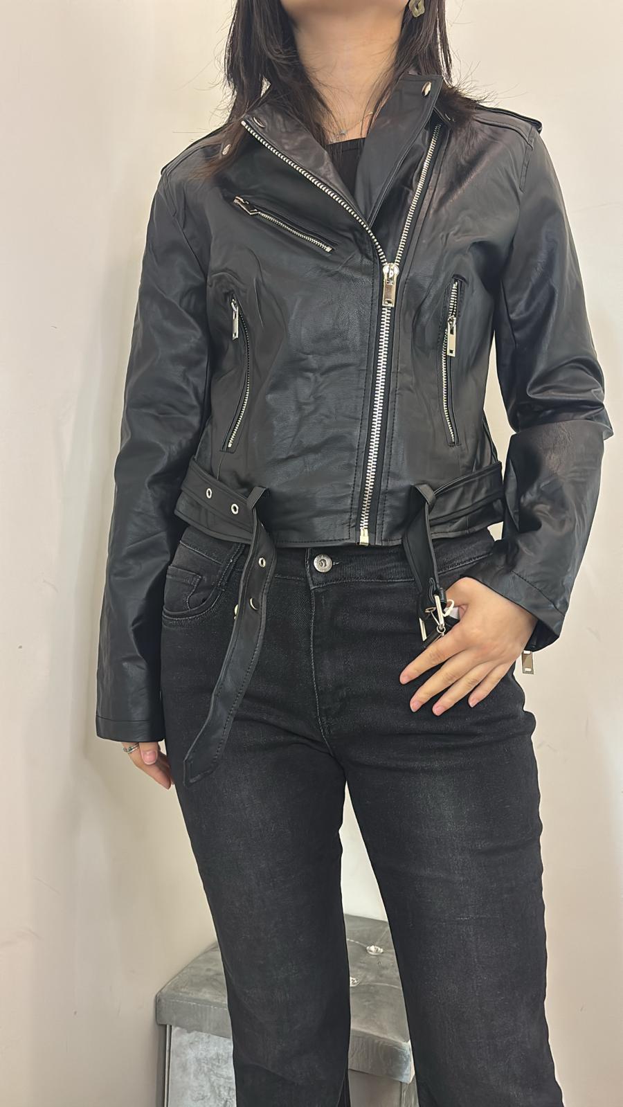 Veste noire classique en simili cuir