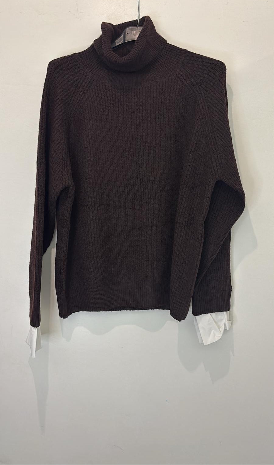 Pull col roulé en maille épaisse coupe cosy & intemporelle