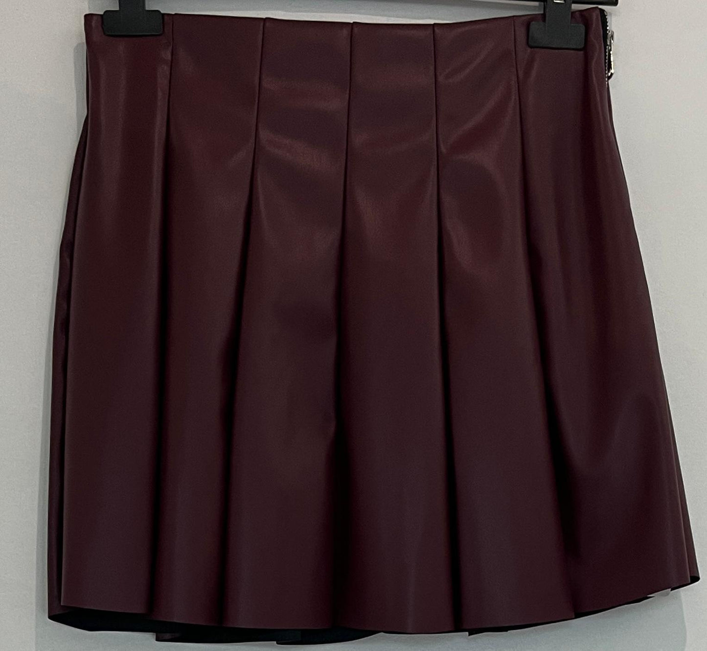 Jupe plissée simili cuir