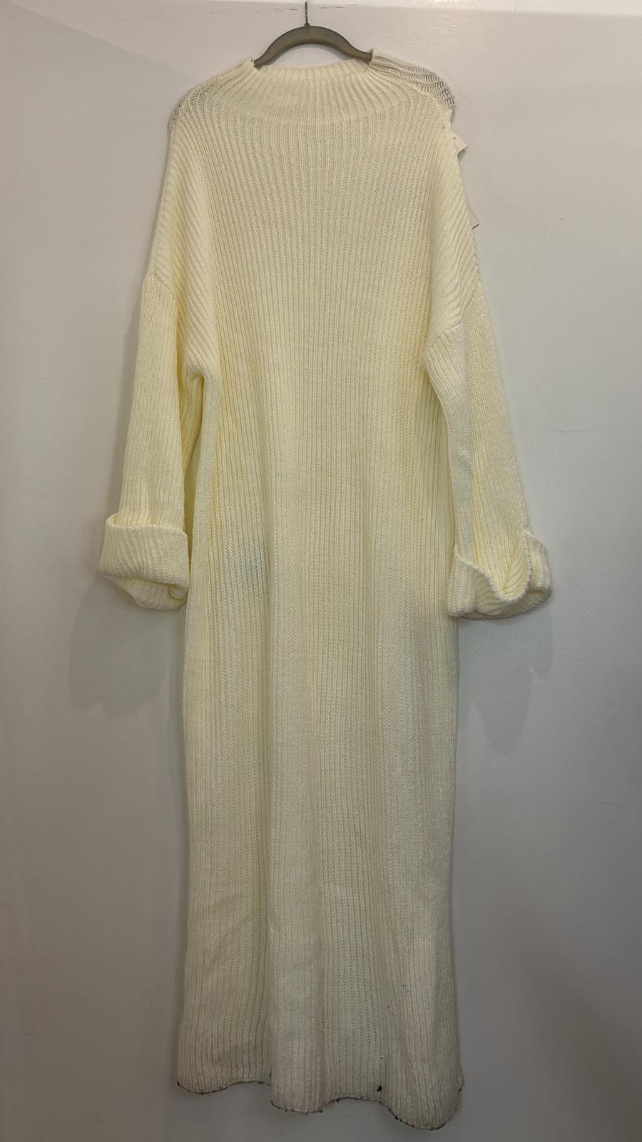 Robe pull en maille épaisse avec manches larges