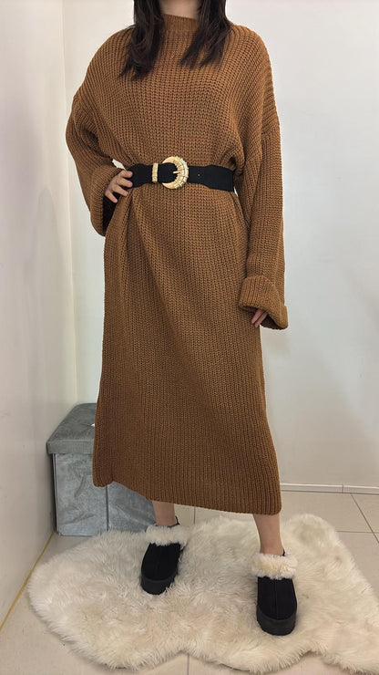 Robe pull en maille épaisse avec manches larges