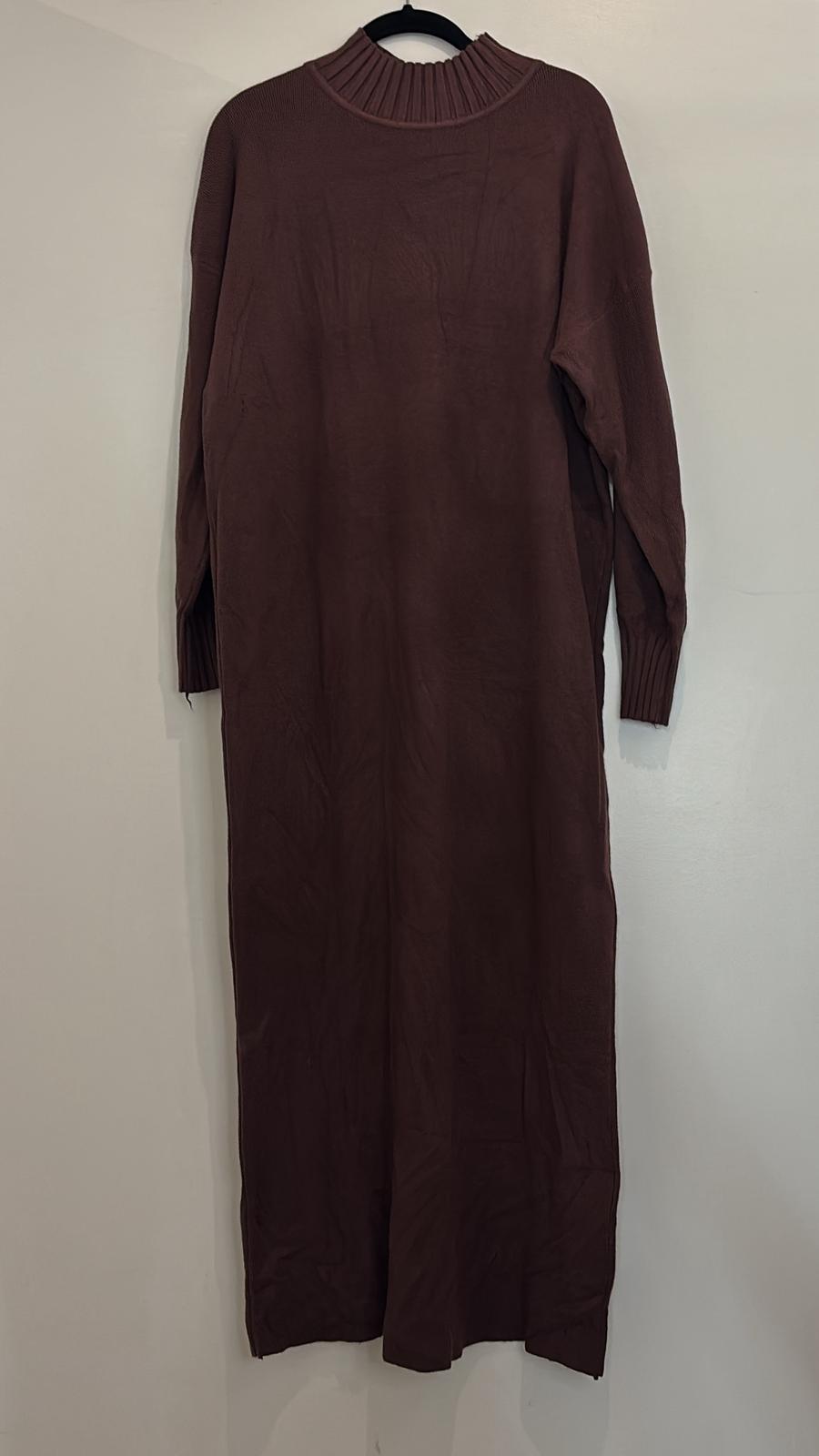 Robe pull en maille douce col montant