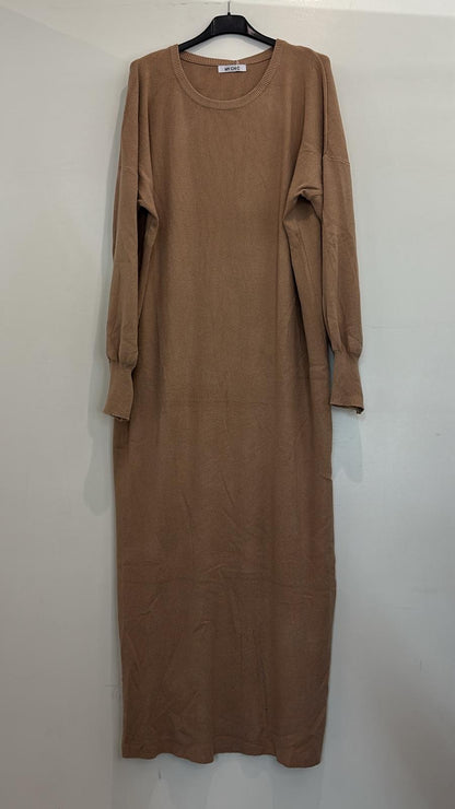 Robe pull en maille légère coupe droite