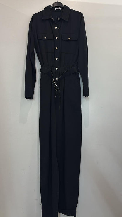 Combinaison avec ceinture assortie