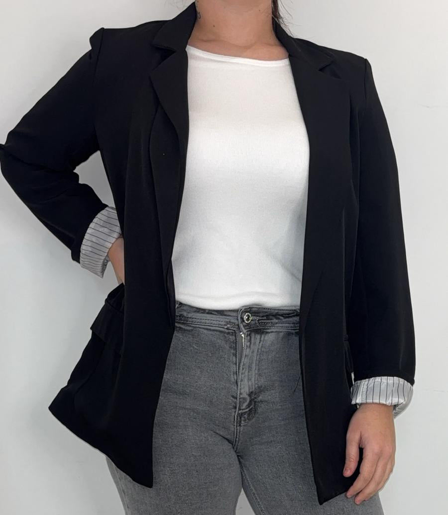 Blazer coupe droite élégante