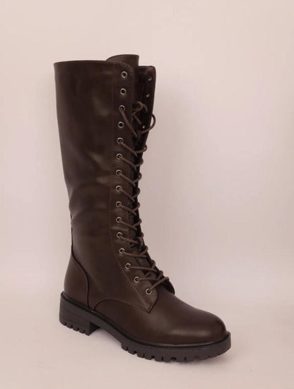 Bottes lacées style militaire