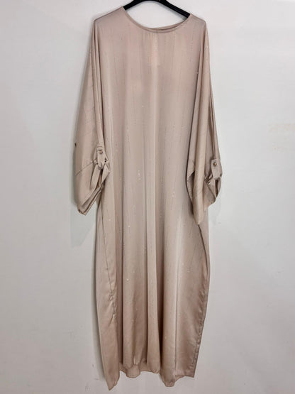 Abaya satinée décorée de strass