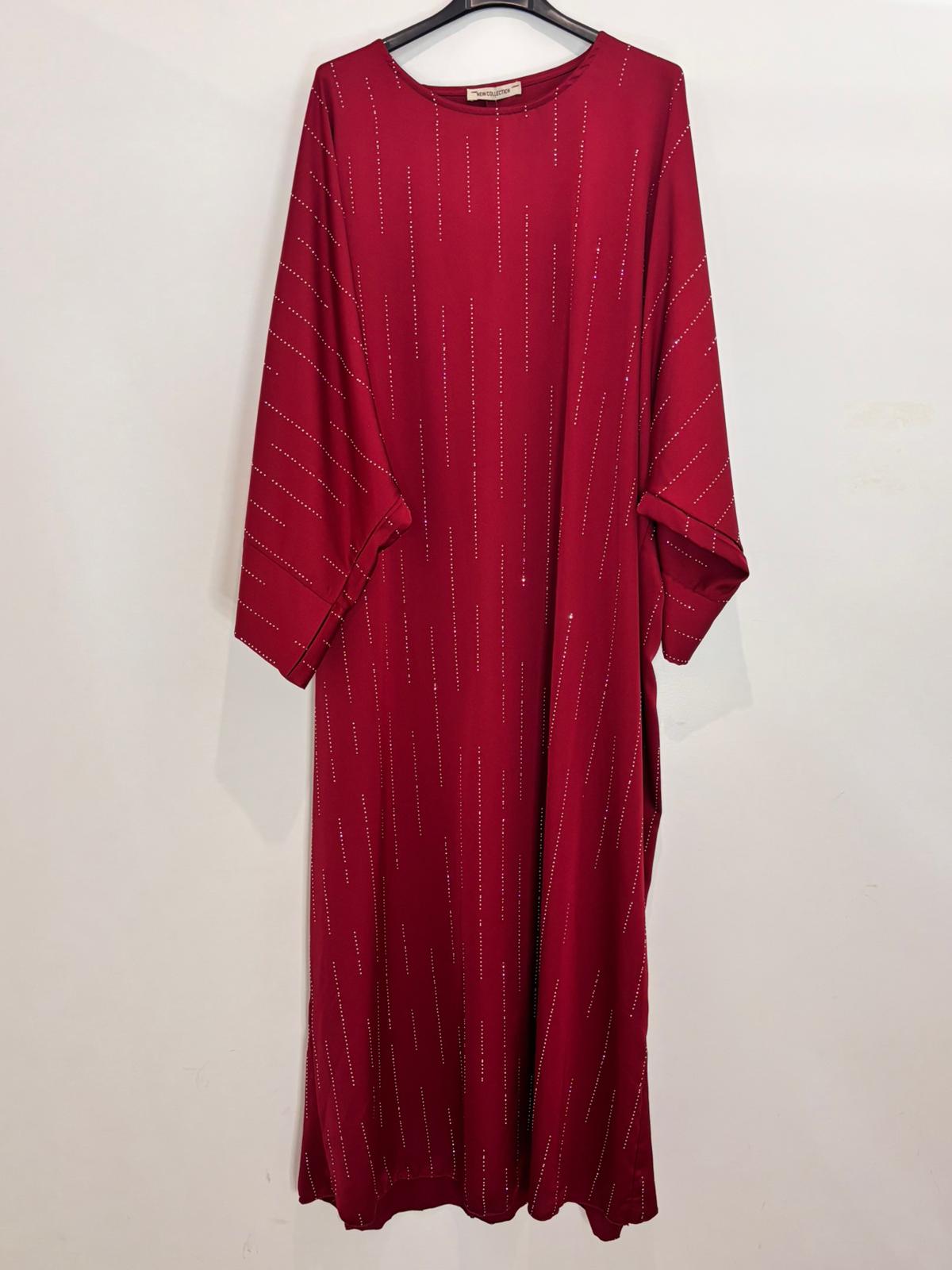 Abaya satinée décorée de strass