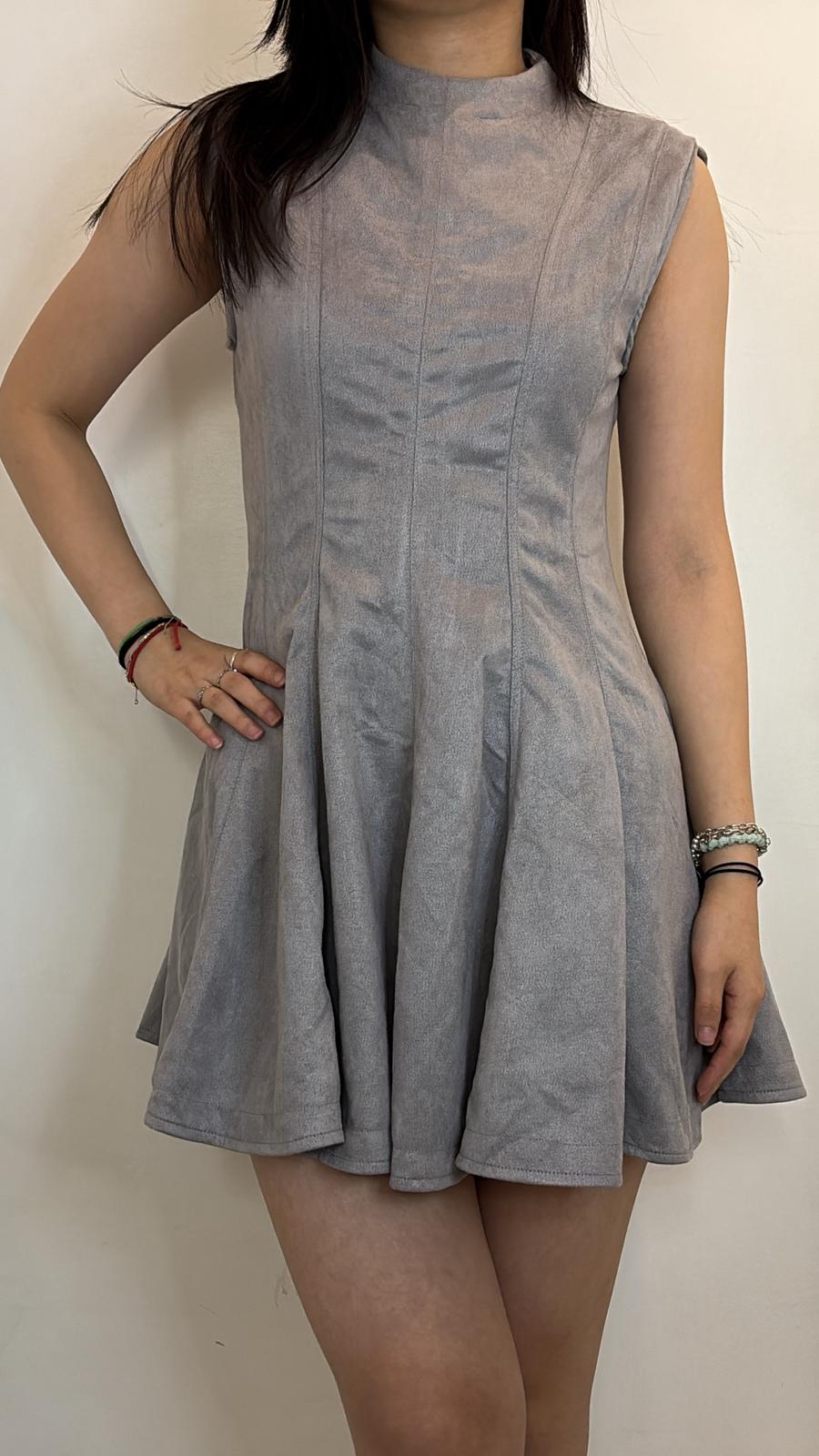 Robe patineuse coupe évasée structurée