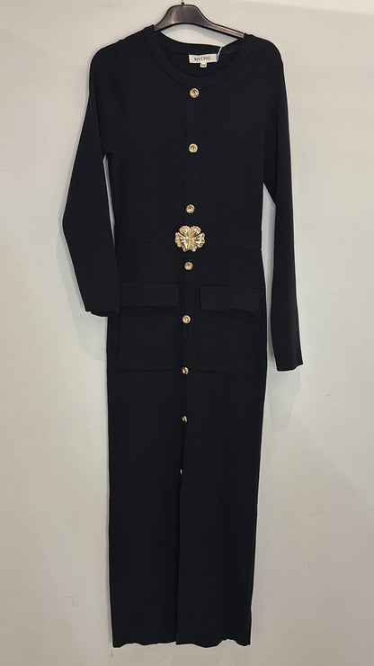 Robe avec boutons dorés & fente avant