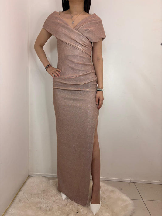 Robe longue fendue drapée