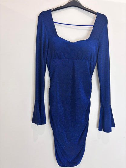 Robe dos nu manches évasées & coupe froncée