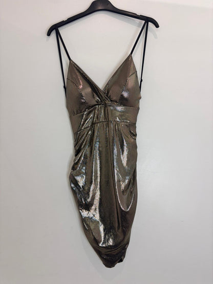 Robe métallisée décolleté croisé & dos nu