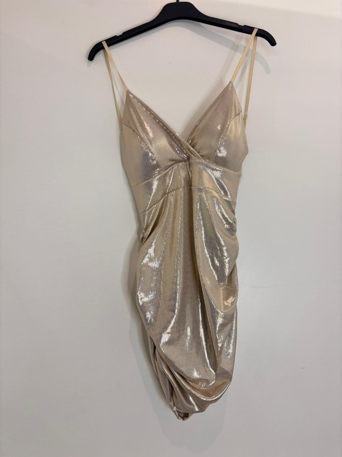 Robe métallisée décolleté croisé & dos nu