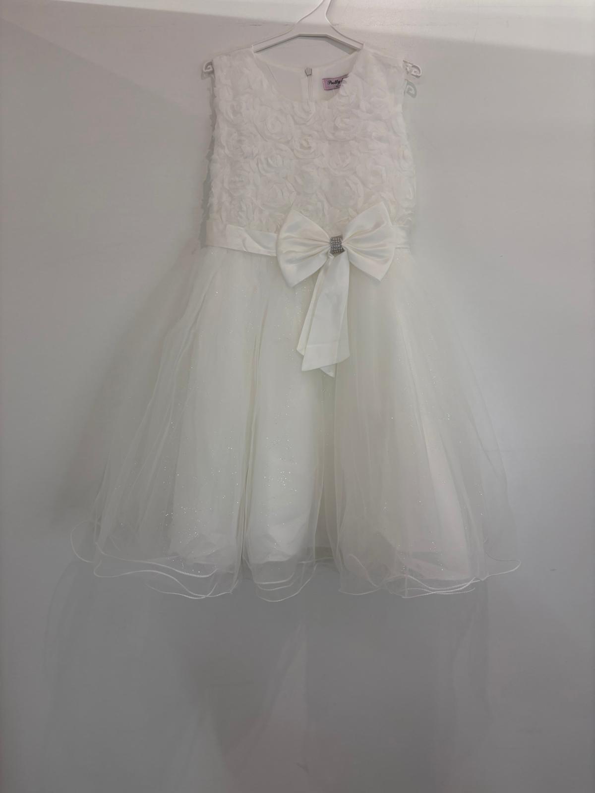 Robe avec roses sculptées & nœud