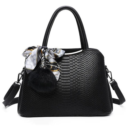 Sac à main texturé avec foulard et pompon porté main & bandoulière