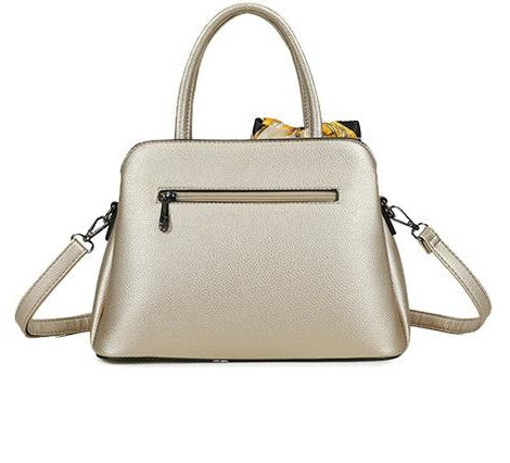 Sac à main texturé avec foulard et pompon porté main & bandoulière