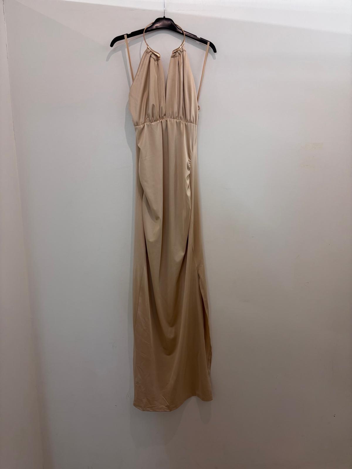 Robe longue à col halter coupe fluide