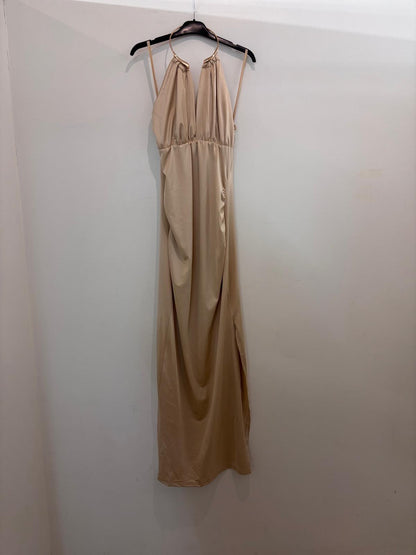 Robe longue à col halter coupe fluide
