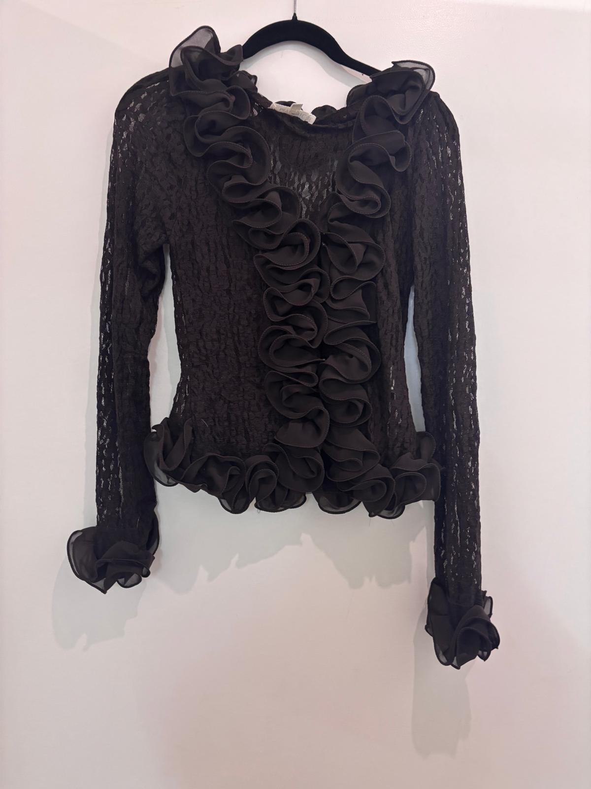 Chemise transparente à volants en dentelle