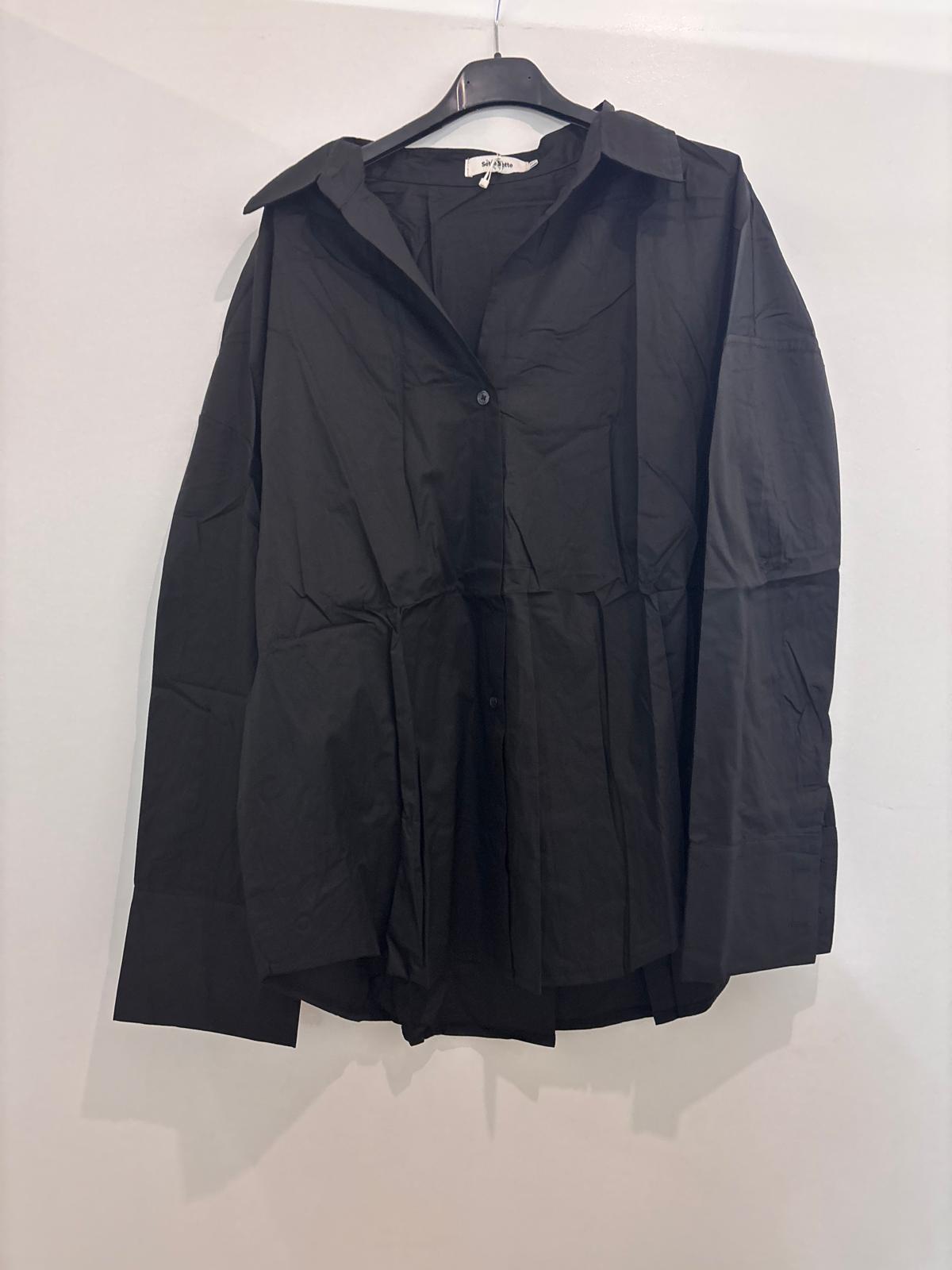 Chemise classique coupe droite