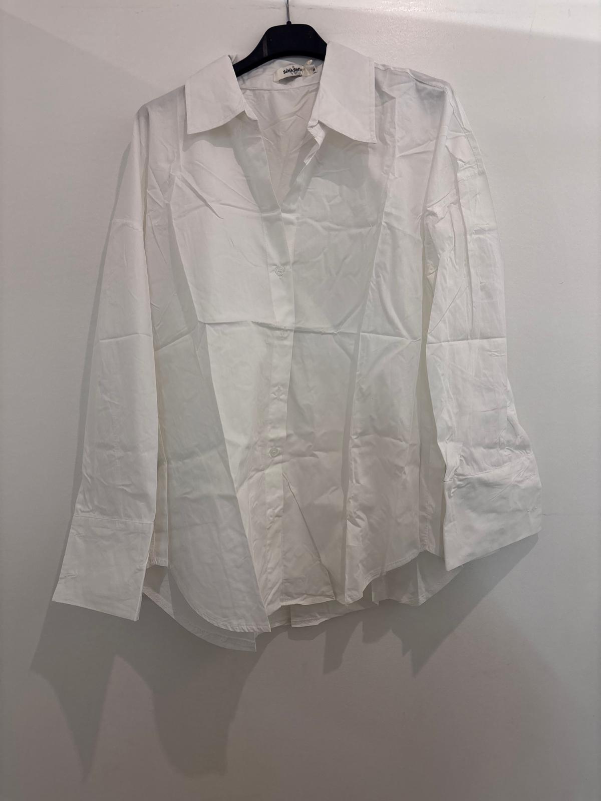 Chemise classique coupe droite
