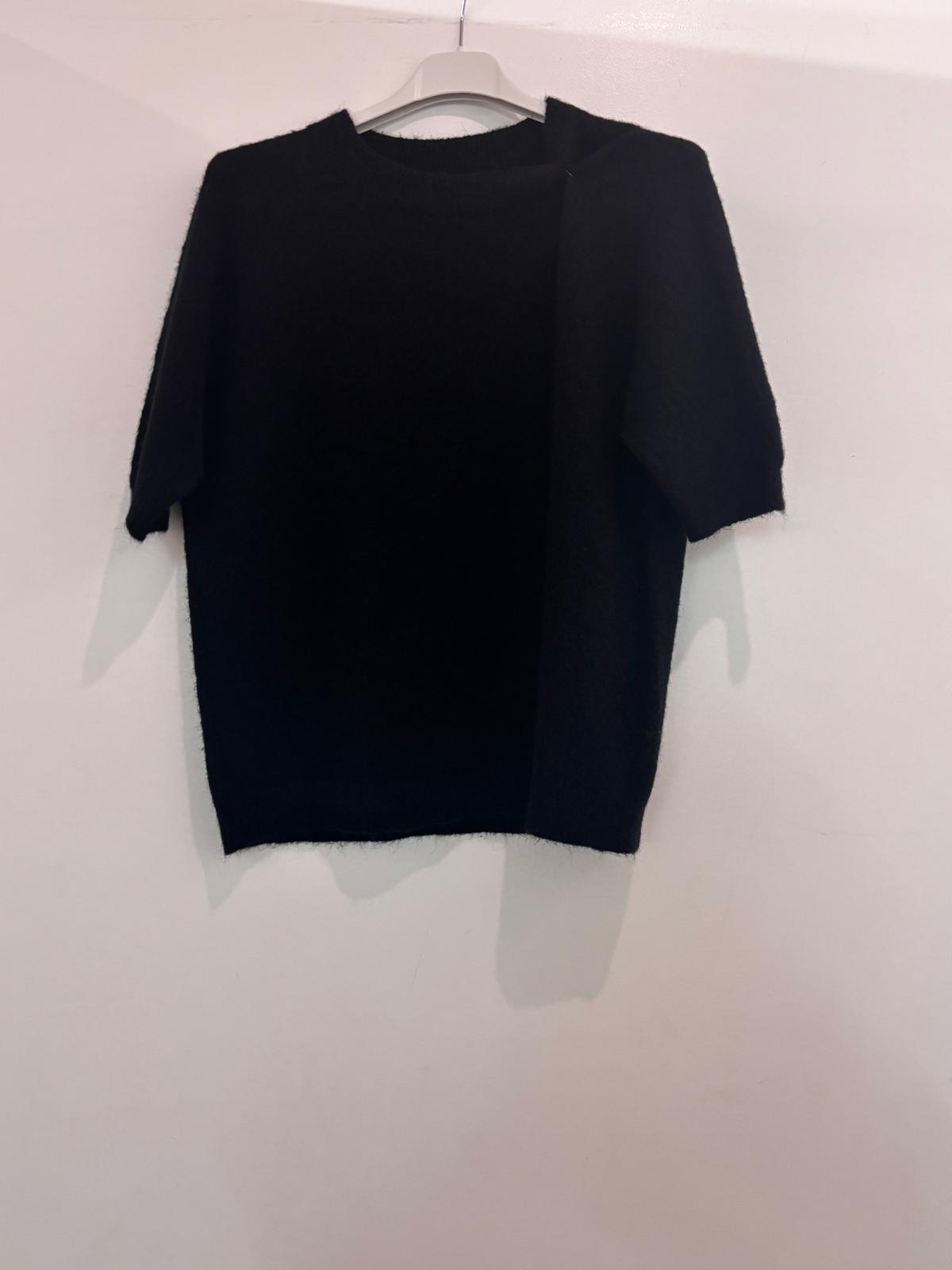 Pull manches courtes en maille douce