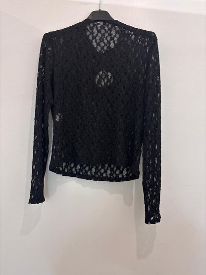 Top en dentelle manches longues