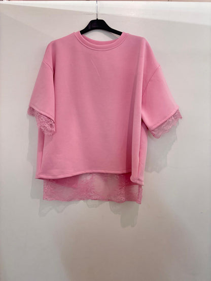 Top oversize col rond bordure dentelle manches & bas superposé