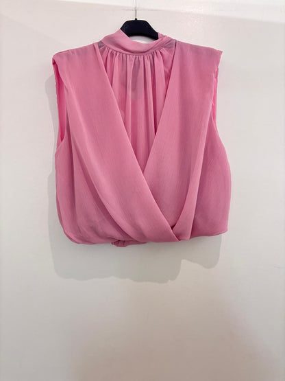 Top sans manches en mousseline transparente drapée col froncé et nœud torsadé à la taille