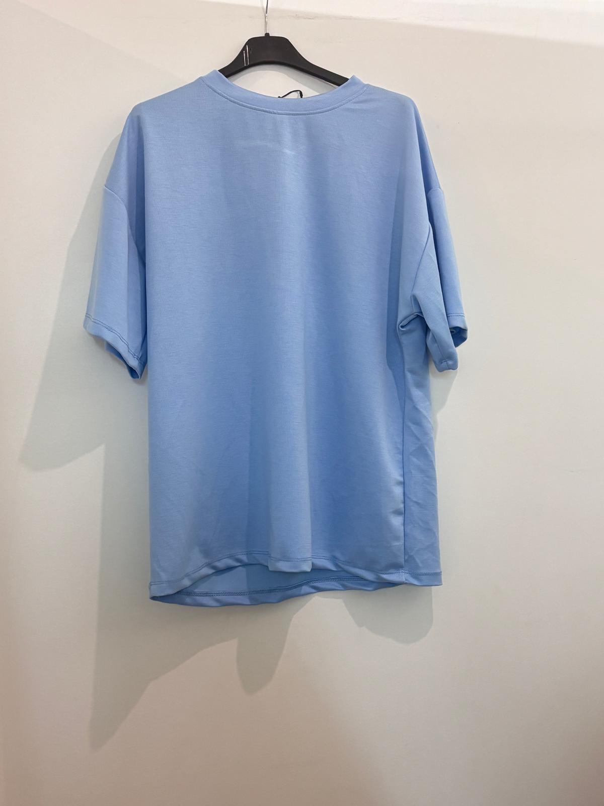 T-shirt oversize uni au devant dos en cœur en dentelle bordé de passementerie rouge