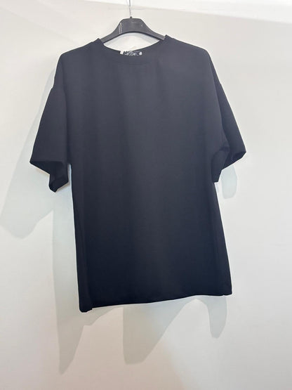 T-shirt oversize uni au devant dos en cœur en dentelle bordé de passementerie rouge