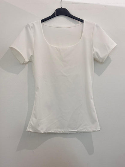 T-shirt ajusté à manches courtes et large