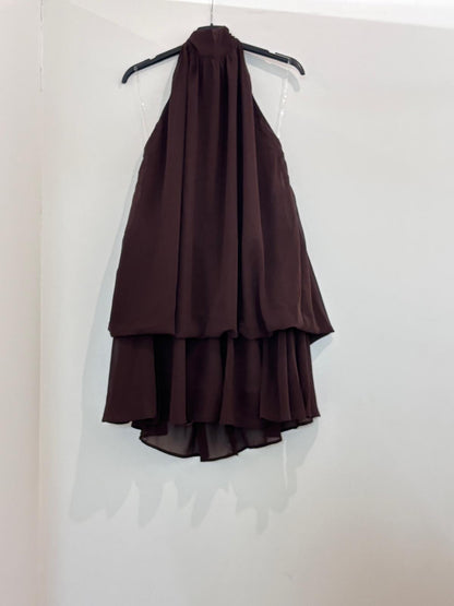 Robe courte en voile fluide col montant et bas à double volant