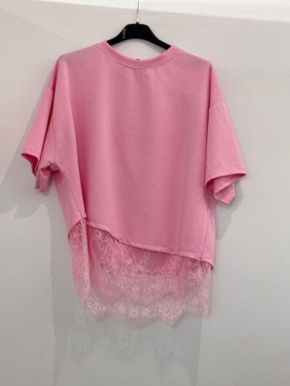 T-shirt oversize bas asymétrique en dentelle florale transparente