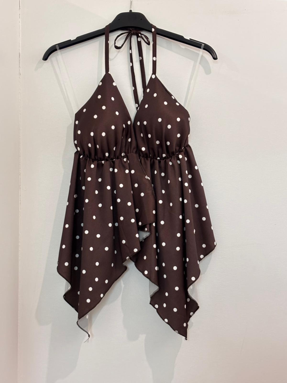 Top Halter avec Ourlet Asymétrique