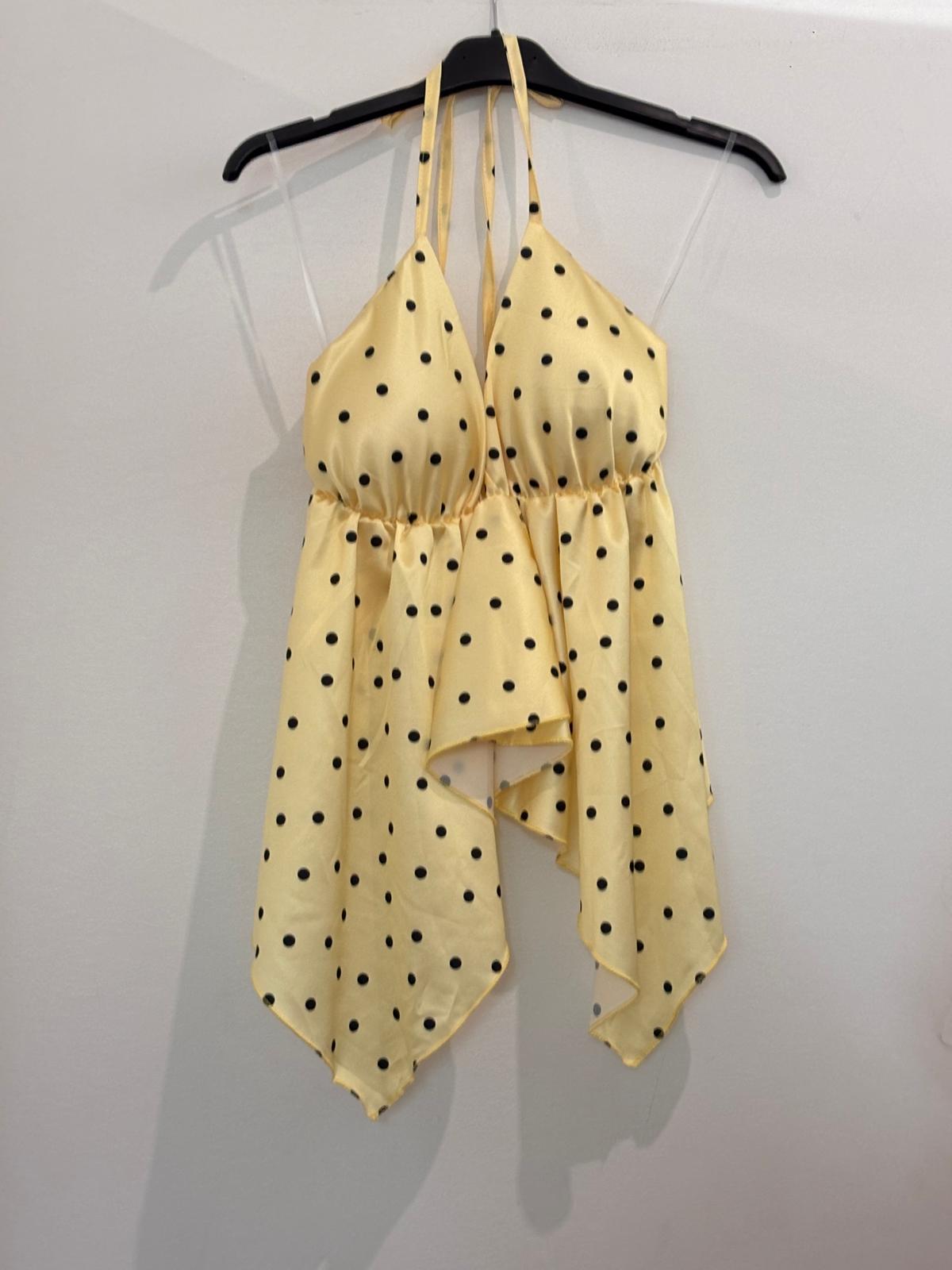Top Halter avec Ourlet Asymétrique
