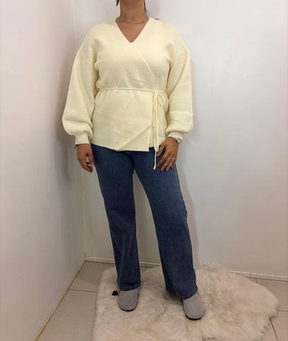 Pull cache-cœur à ceinture