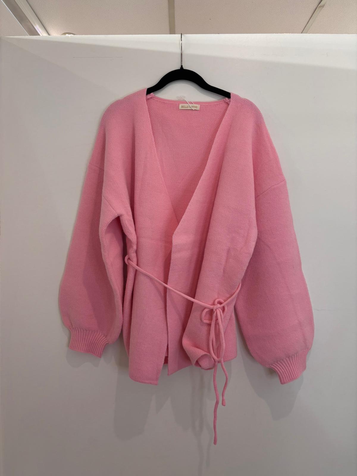 Pull cache-cœur à ceinture