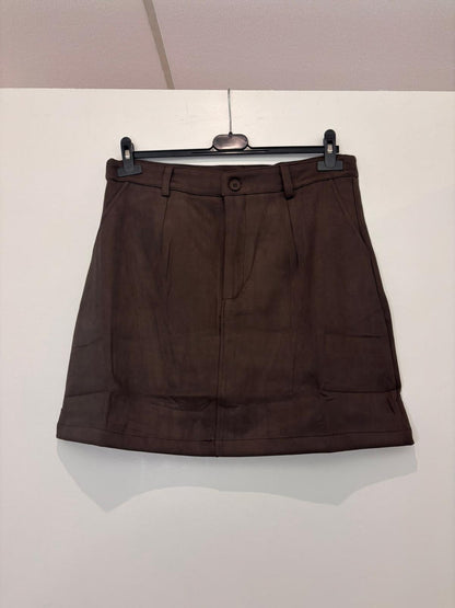 Jupe courte droite avec short intégré