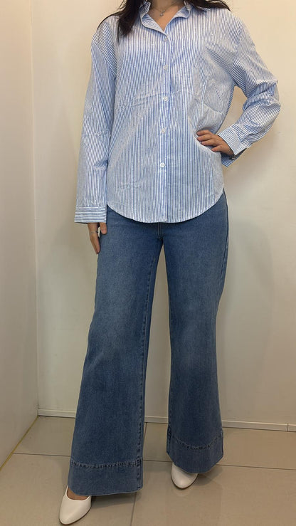 Chemise rayée bleu et blanche à coupe oversize