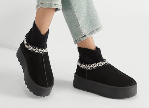 Bottines chaussettes style fourrure avec semelles épaisses