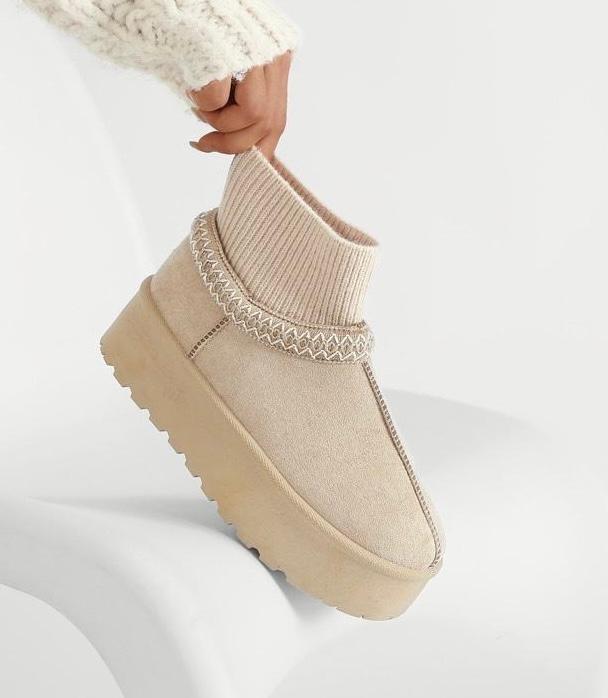 Bottines chaussettes style fourrure avec semelles épaisses