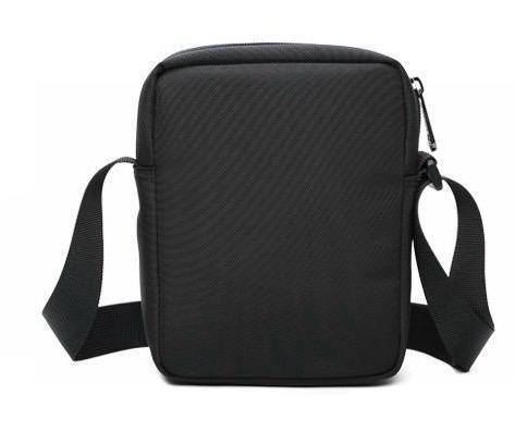 Sac bandoulière noir compact