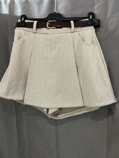 Jupe-short en tweed à chevrons vintage avec ceinture