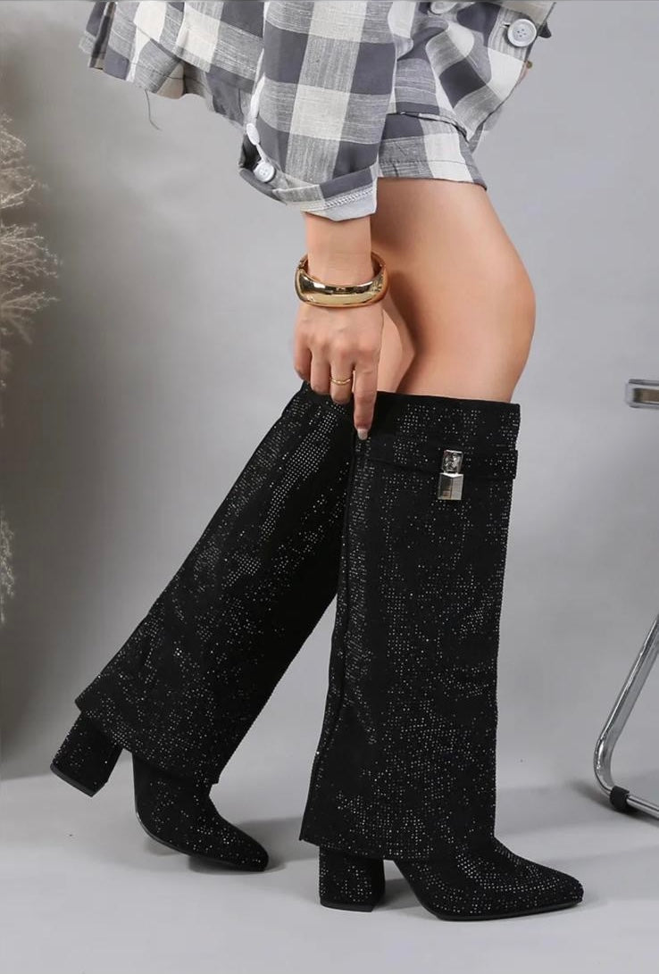 Bottes à strass avec talon carré