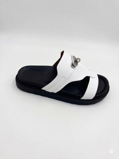 Mule Cuir à Bride Croisée et Maillon Chaîne Argenté